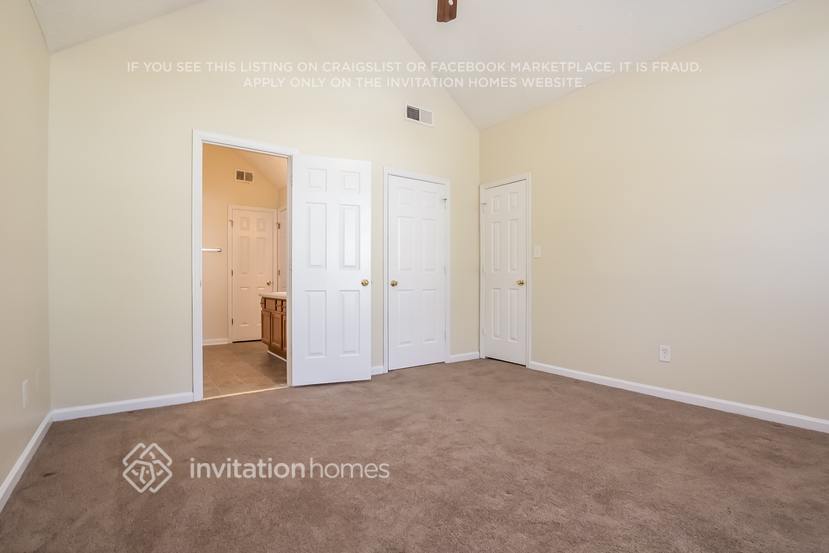 Building Photo - 1675 Watercrest Cir