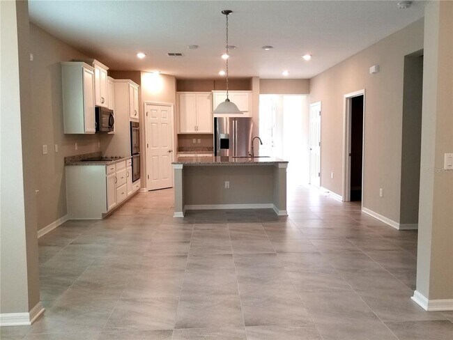 Building Photo - 30708 Walker Cup Pl