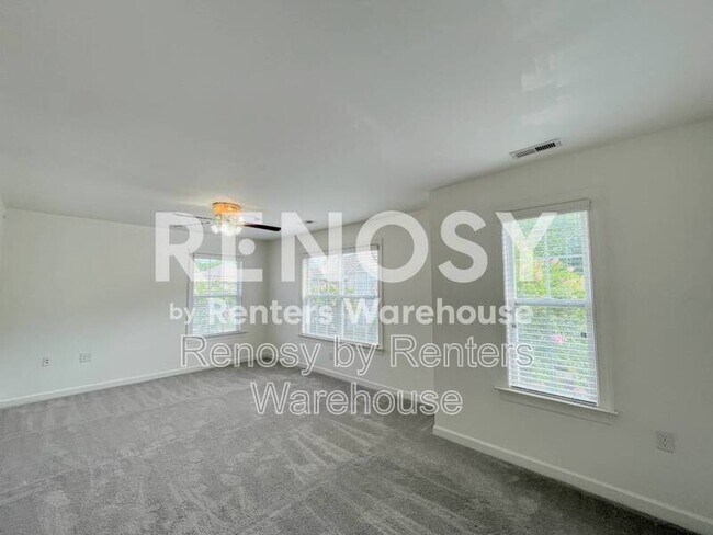 Building Photo - 3932 Cromwell Park Dr