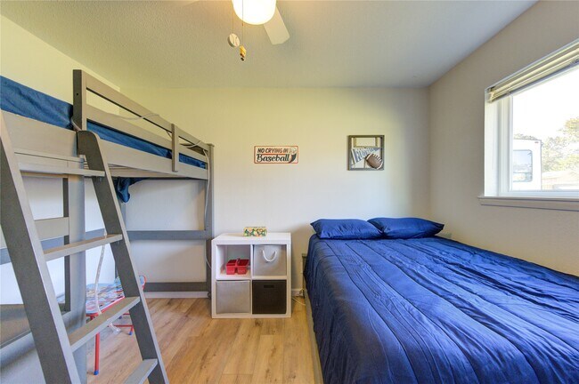 Building Photo - 16523 Rawhide Trail