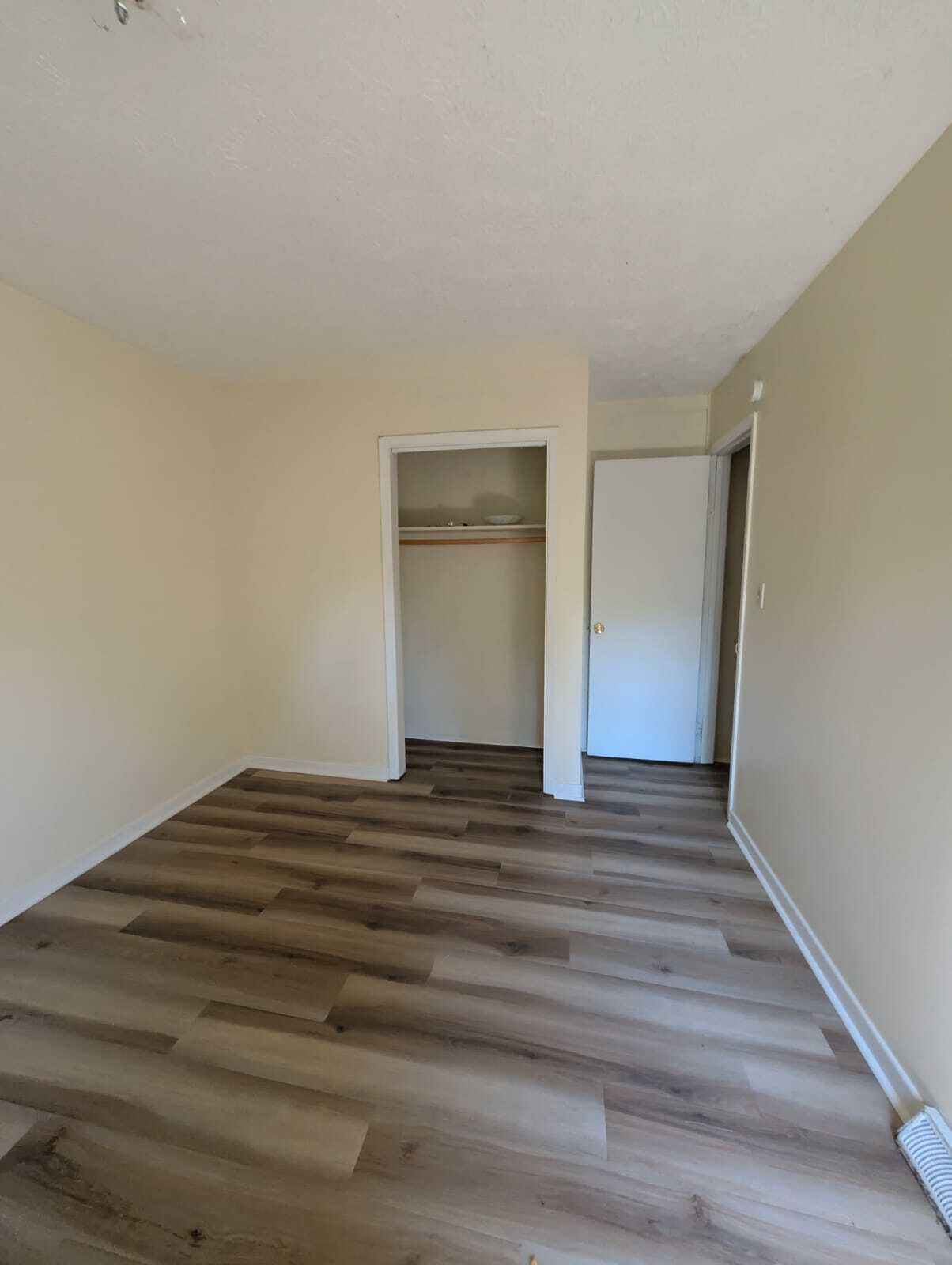 Building Photo - 9102 Woodpark Ln