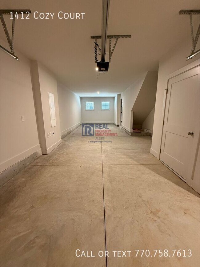 Building Photo - 1412 Cozy Ct. SE