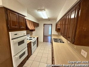 Building Photo - 4638 Shavano Woods