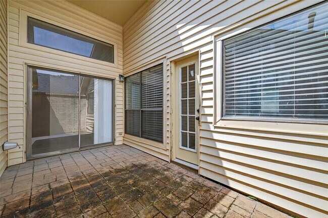Building Photo - 1503 Quail Trace Dr