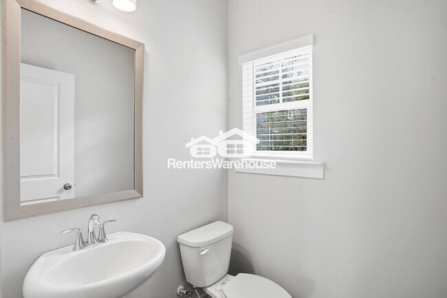 Building Photo - 2177 Wiggins Walk