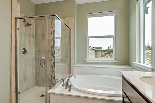 Building Photo - Stunning Home with Modern Upgrades and Pri...