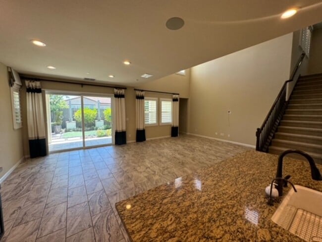 Building Photo - Whitney Ranch Upgraded 4 Bdrm Beauty