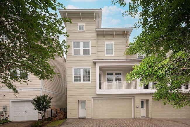 Building Photo - 190 W Breezy Way