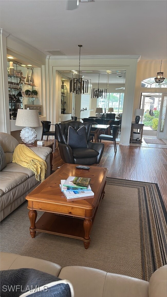 Building Photo - 10356 White Palm Way