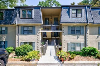 Building Photo - 2 Bed and 2 Bath in Atlanta!