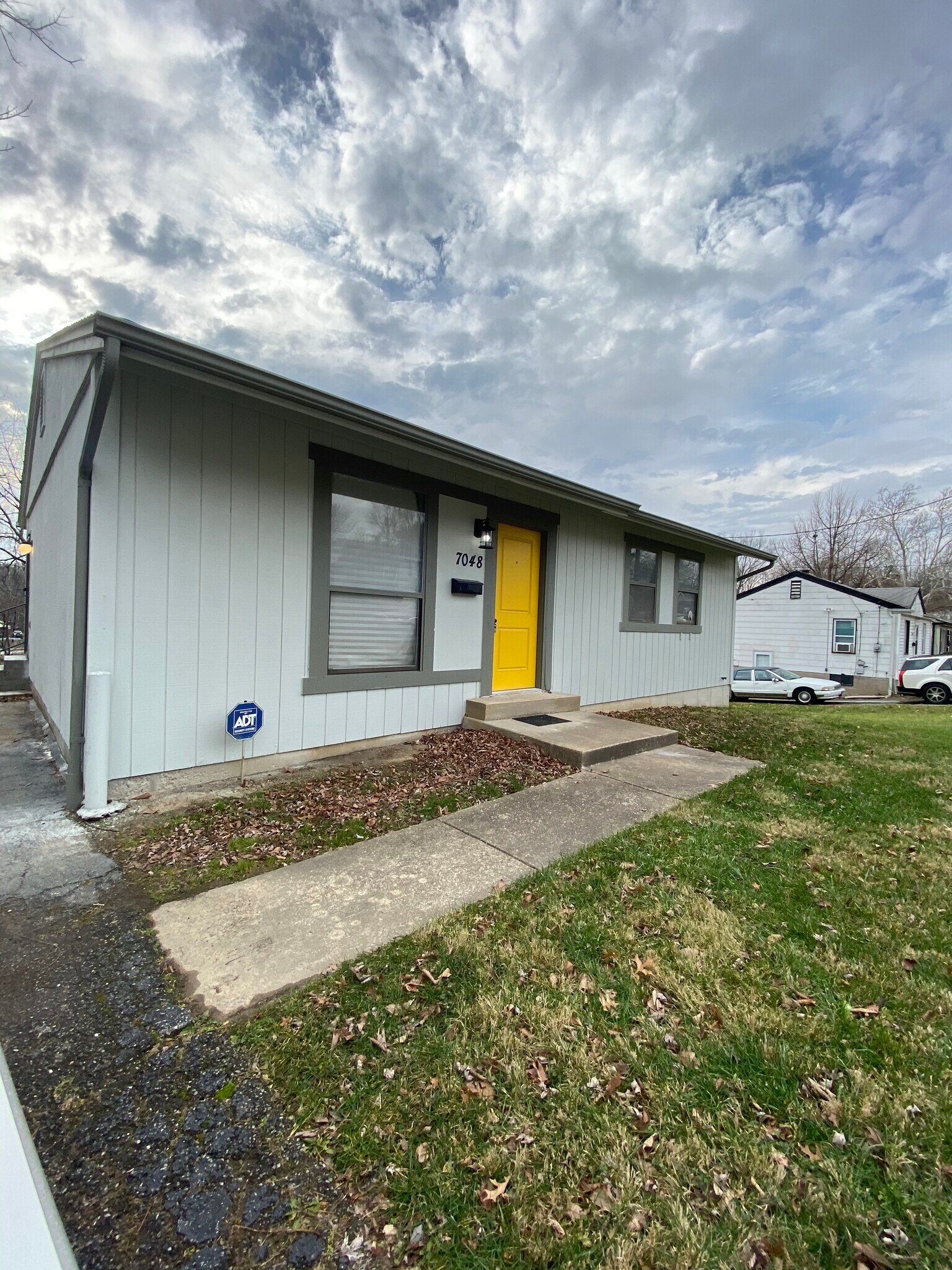 Building Photo - 7048 Beulah Ave