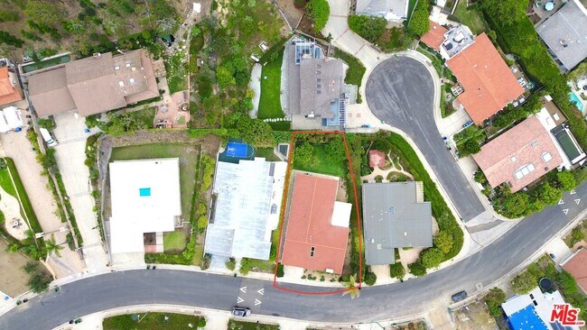Building Photo - 1324 El Hito Cir