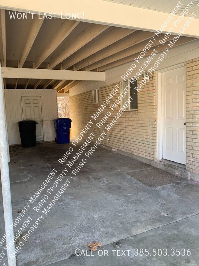 Building Photo - 2 Bedroom/1 Bathroom In Bountiful