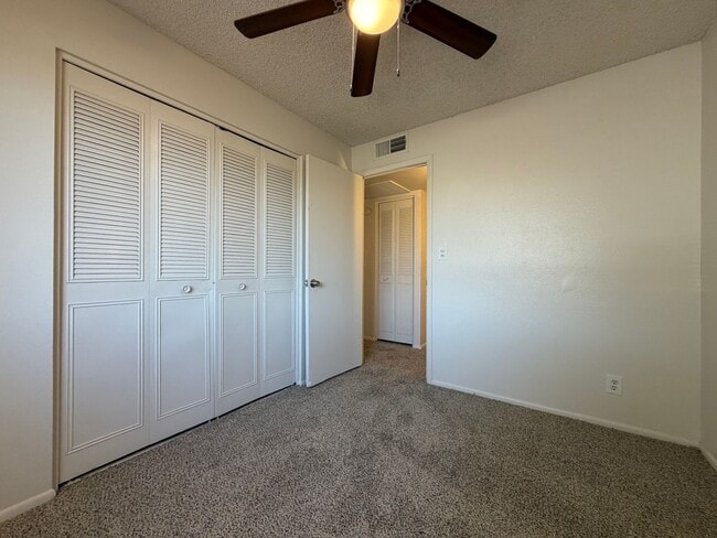 Building Photo - 3Bed 1 Bath Peoria House