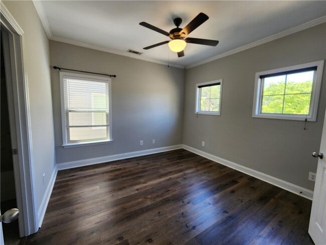 Building Photo - 548 Myrtle Trace Ln