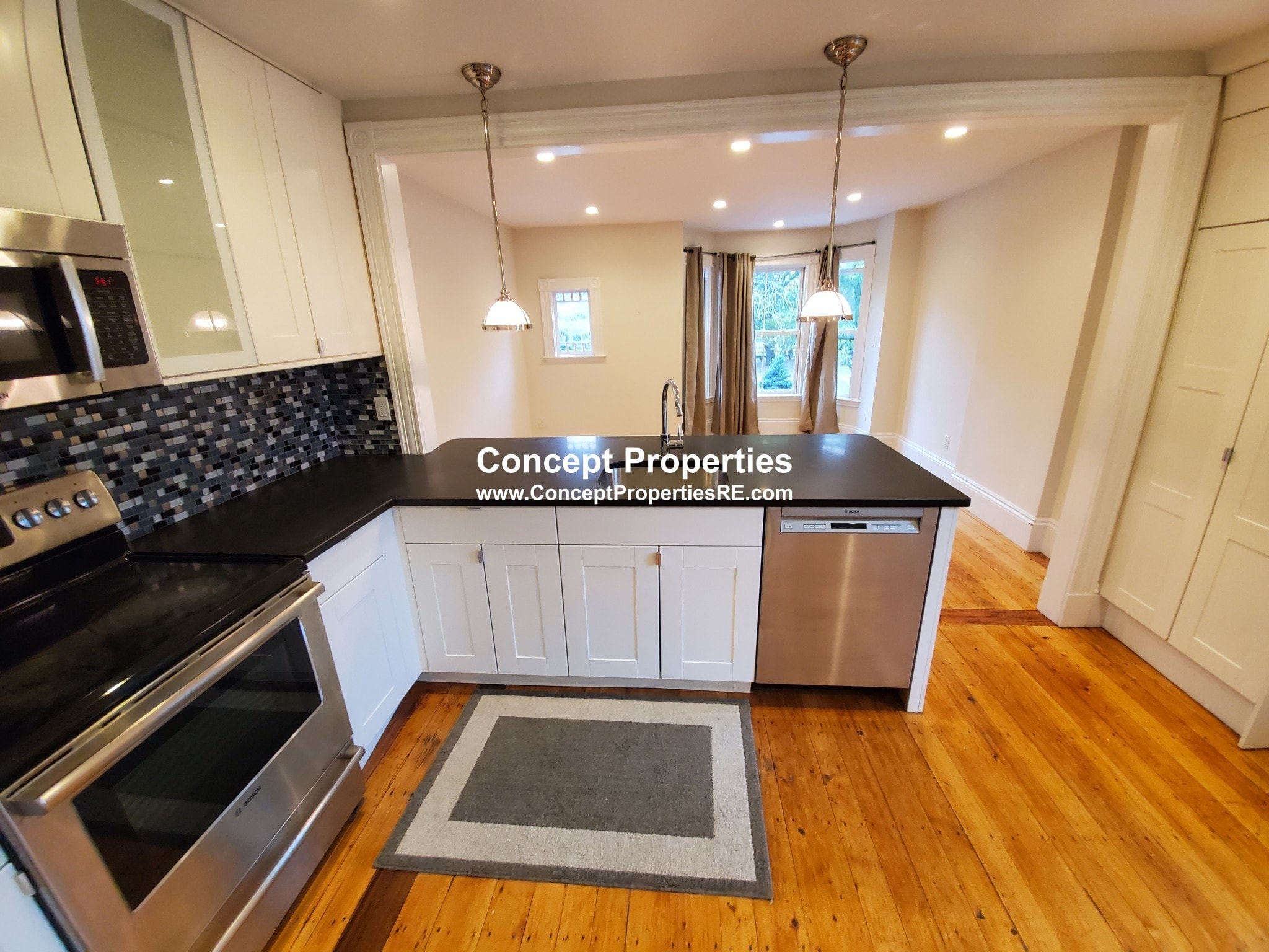 Building Photo - 48 Warwick St