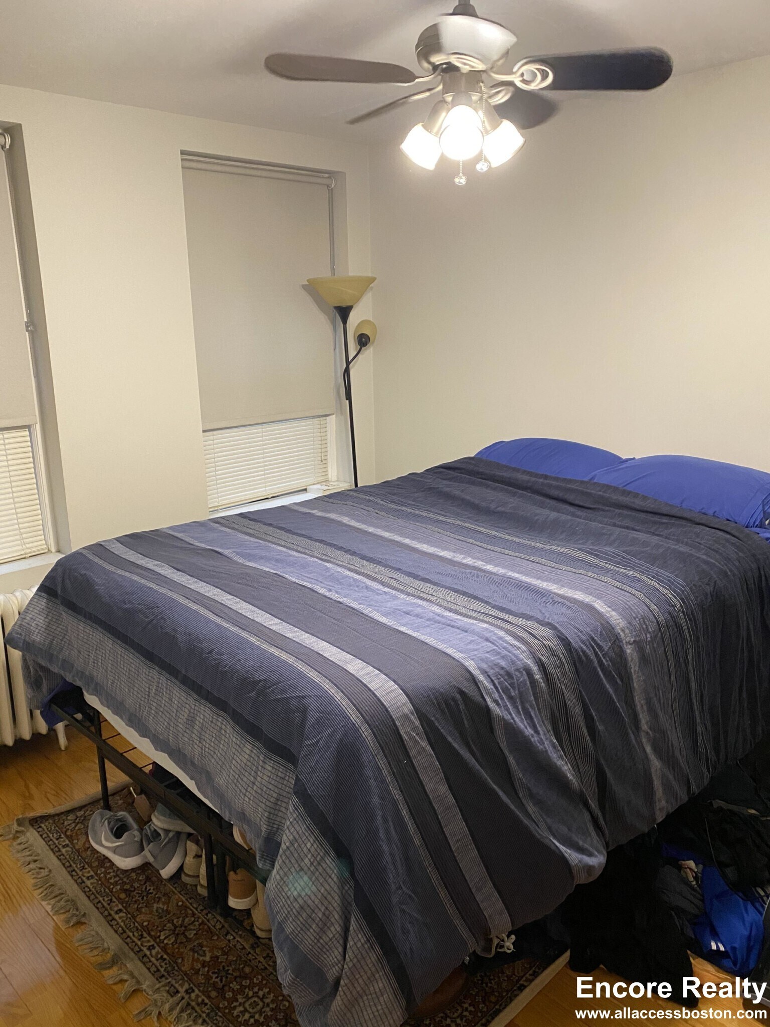 Building Photo - 220 Hanover St