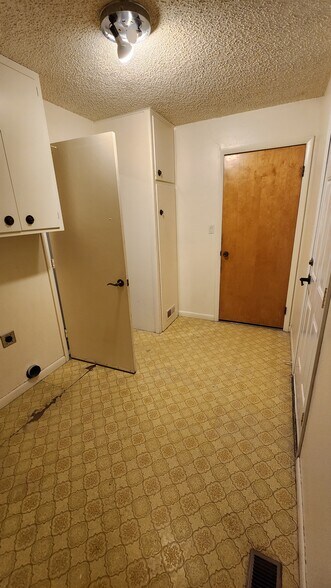 laundry room - getting new floors currently - 3408 Baltimore Ave