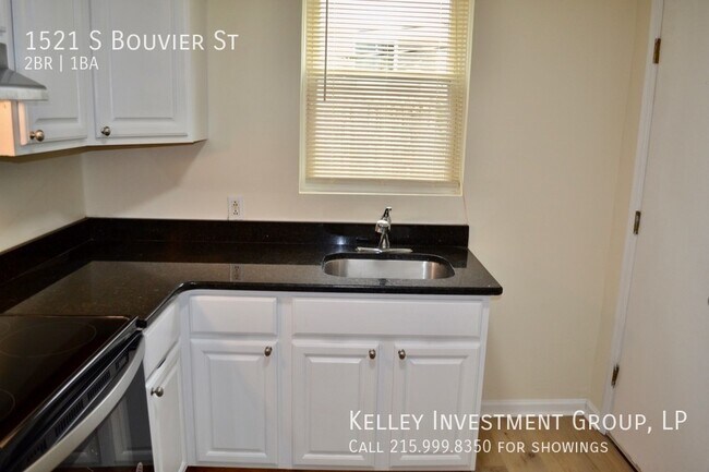 Building Photo - 1521 S Bouvier St