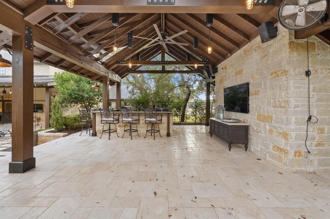 Building Photo - 1909 Knights Chance Ln