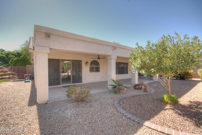 Building Photo - 1342 W Bartlett Way