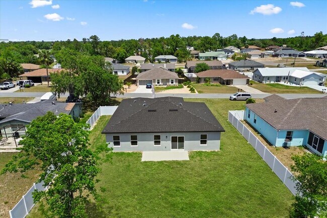 Building Photo - 15568 SW 46th Cir