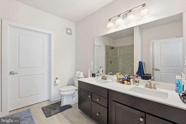 Building Photo - 46294 Mount Milstead Ter