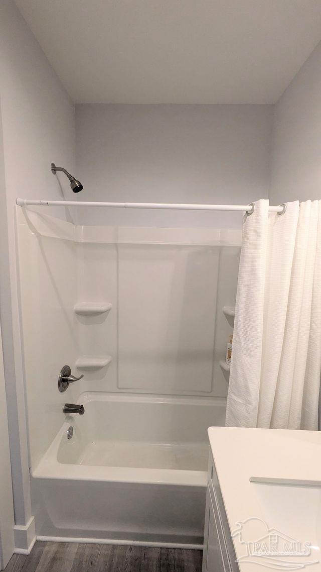 Building Photo - 379 S Clubbs St