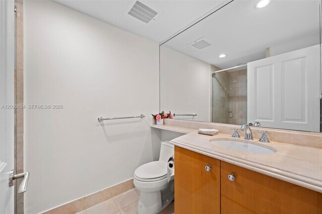Building Photo - 17875 Collins Ave