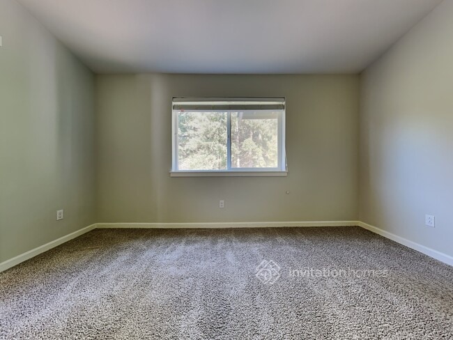 Building Photo - 1821 Cyrene Dr NW