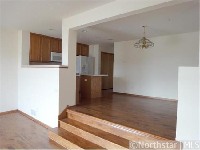 Building Photo - 5066 Fountain Lane N