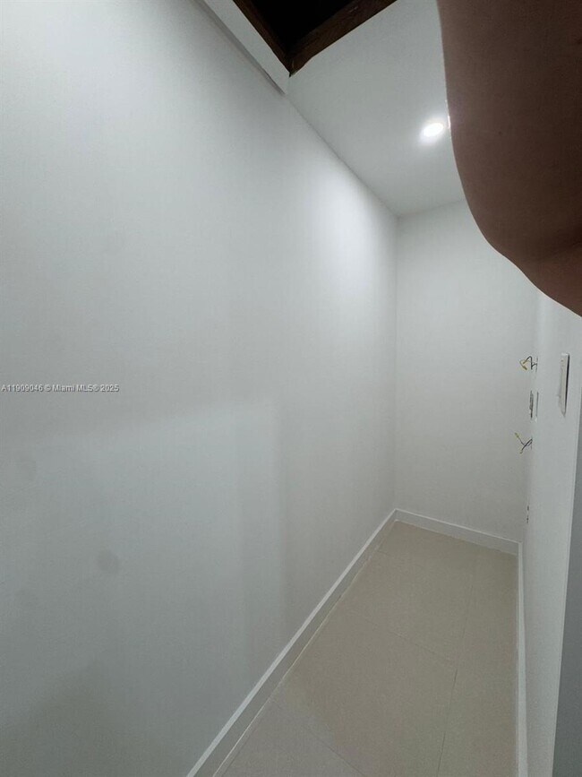 Building Photo - 5480 NW 4th Ave