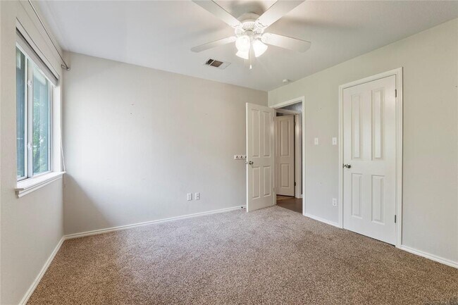 Building Photo - 7201 Breezy Pass Cove