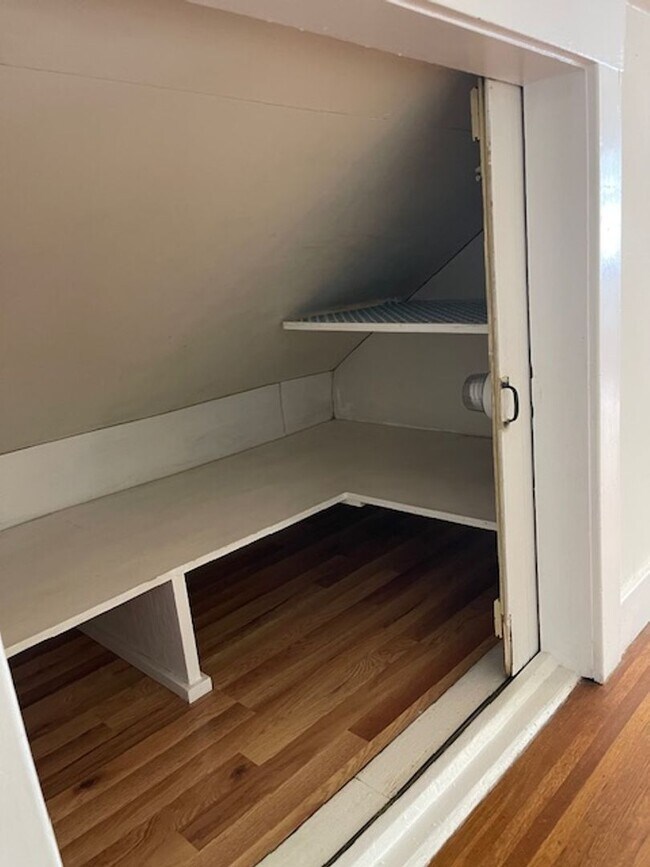 Building Photo - Piedmont Home w/ Large Attic Loft