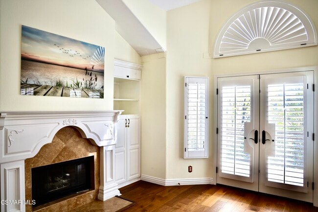 Building Photo - 4328 Park Verdi