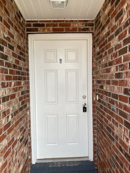 Building Photo - 35 Brunswick Ln