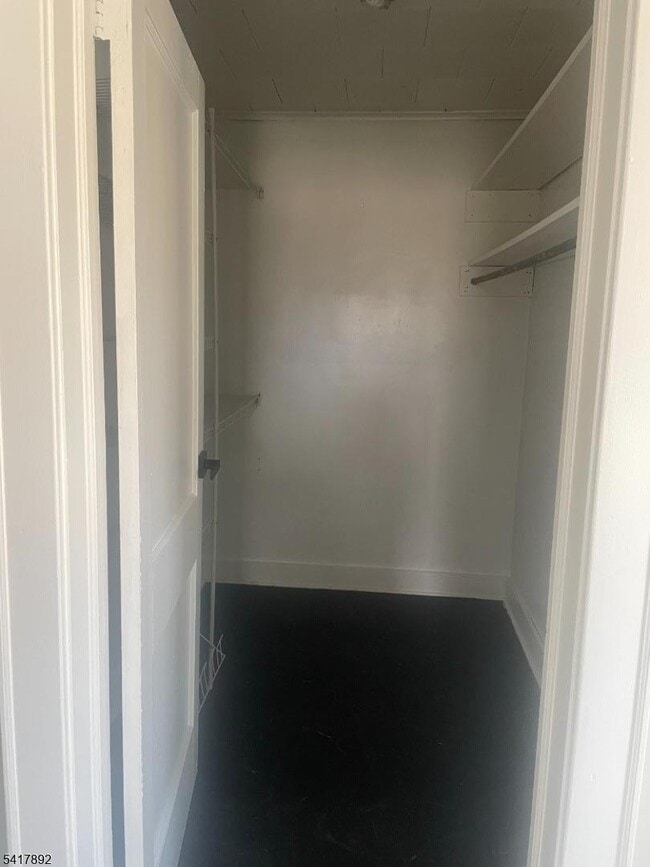 Building Photo - 1 Coolidge Pl