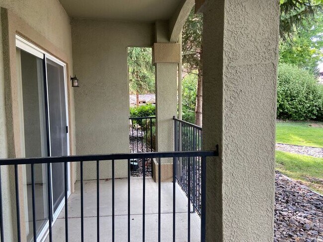 Building Photo - NW Reno Luxury 3 Bedroom Condo - Fitness Center, Pool, Club House