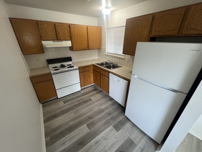 Building Photo - 3710 Valmont St