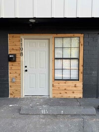 Building Photo - 1198 Halpern St