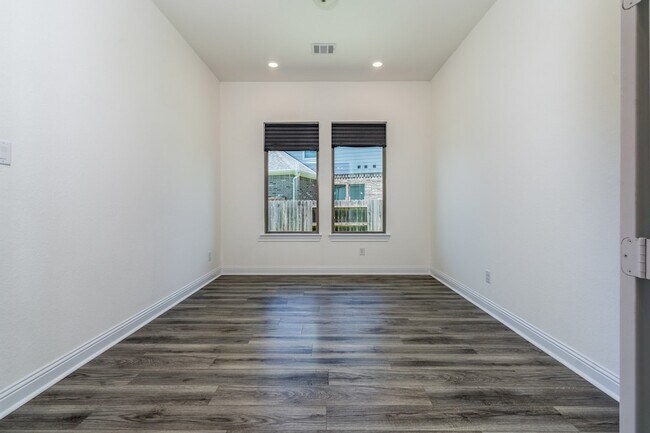 Building Photo - 29026 Dunbrook Meadows Ln