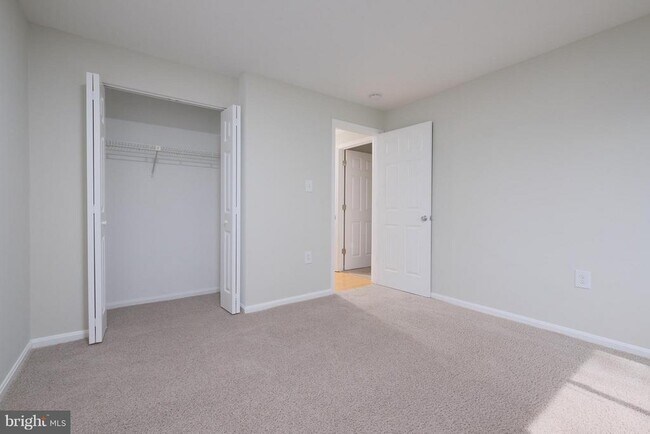 Building Photo - 1109 Castle Harbor Way