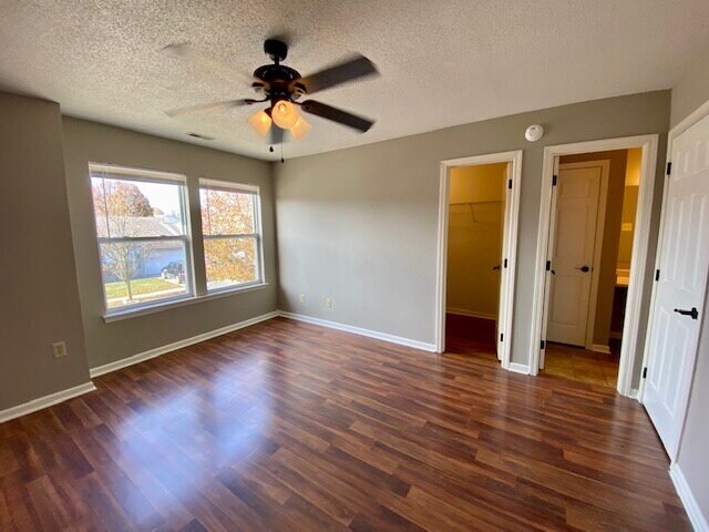 Building Photo - Stunning 3 Bedroom/3 Bath Home in Noblesville