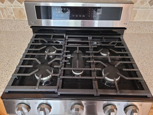 Building Photo - 9258 Red Cart Ct