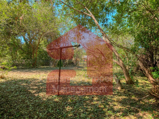 Building Photo - 1201 Carverdale Dr