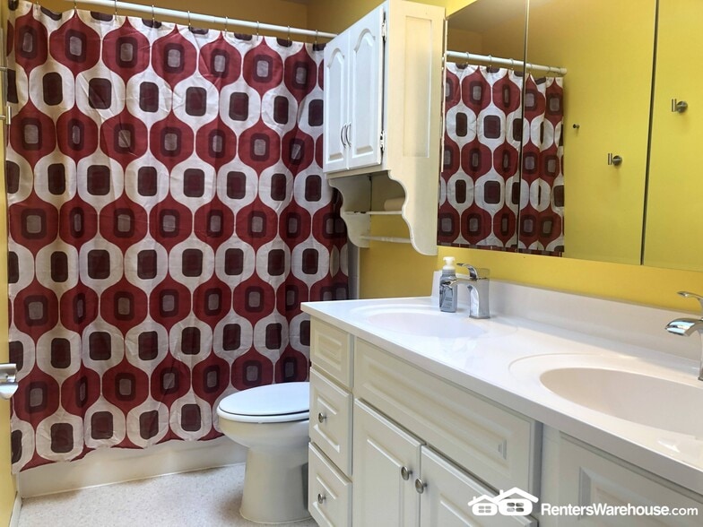 Building Photo - 2263 Misthaven Ln