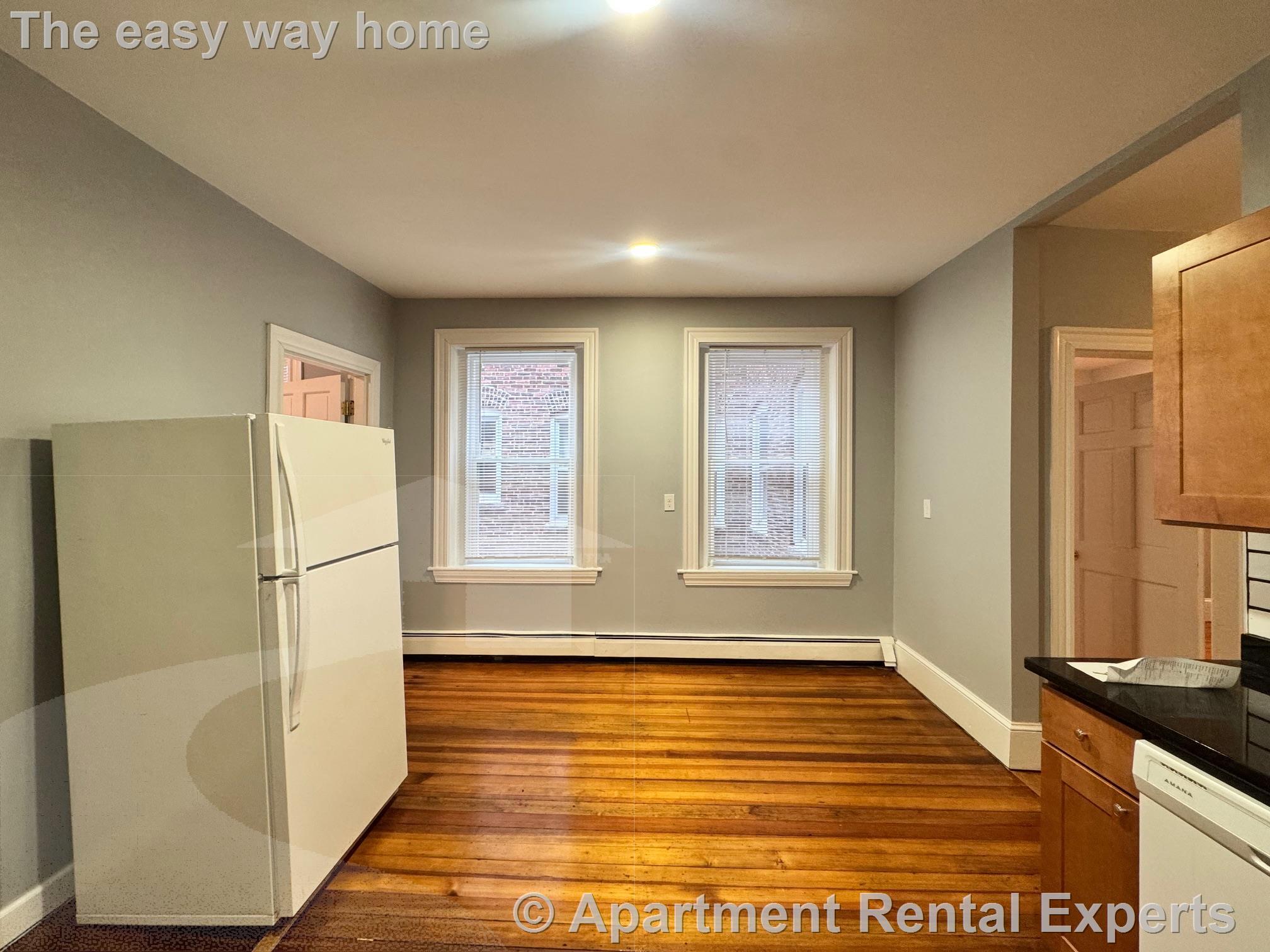 Building Photo - 119 Harvard St