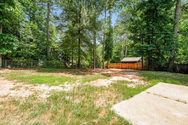 Building Photo - 2600 Trotters Walk Trail