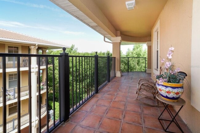 Building Photo - 913 Lotus Vista Dr