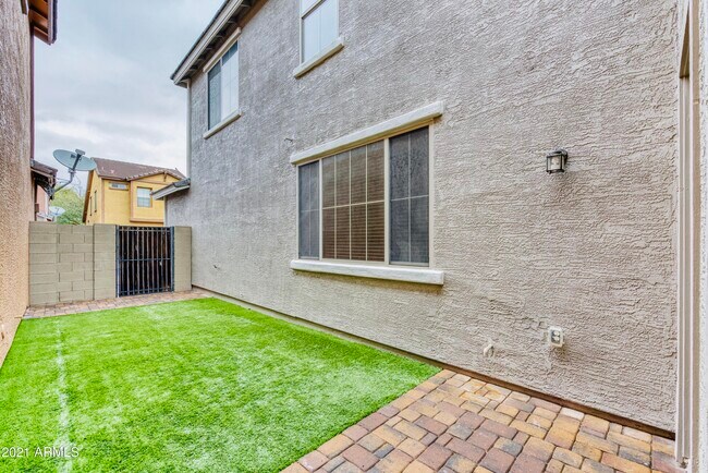 Building Photo - 4378 E Rosemonte Dr